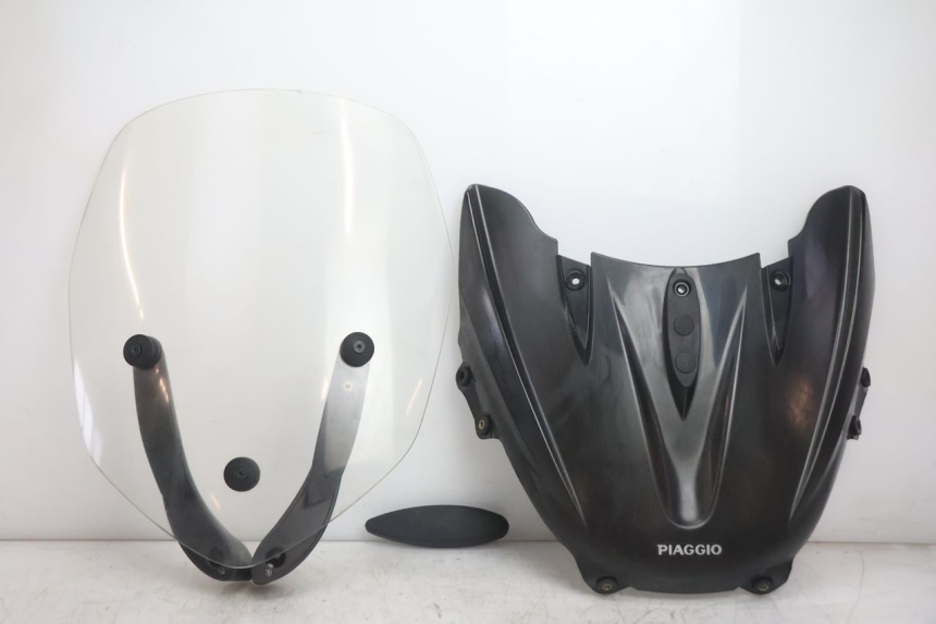 photo de PARE BRISE PIAGGIO X9 EVOLUTION 125 (2003 - 2007) - Vue principale