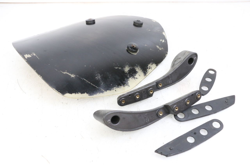 photo de PARE BRISE PIAGGIO X9 125 (2000 - 2003) - Vue d’ensemble