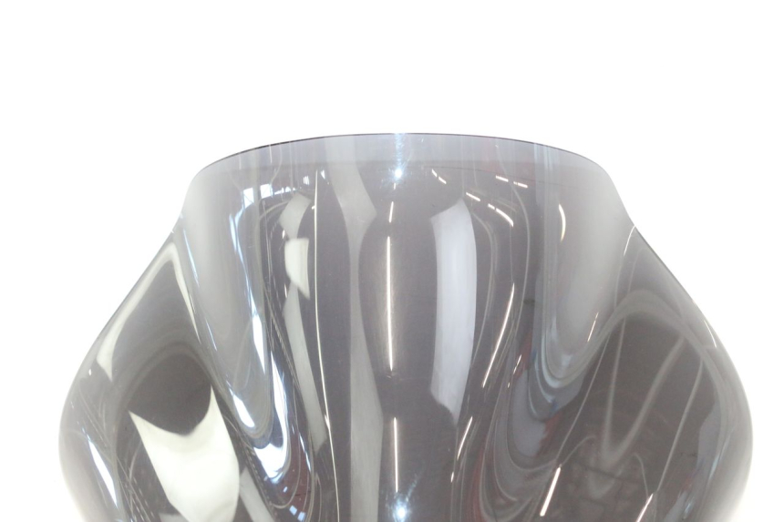 photo de PARE BRISE YAMAHA XJR 1300 (1998 - 2002) - Zoom état d’usage