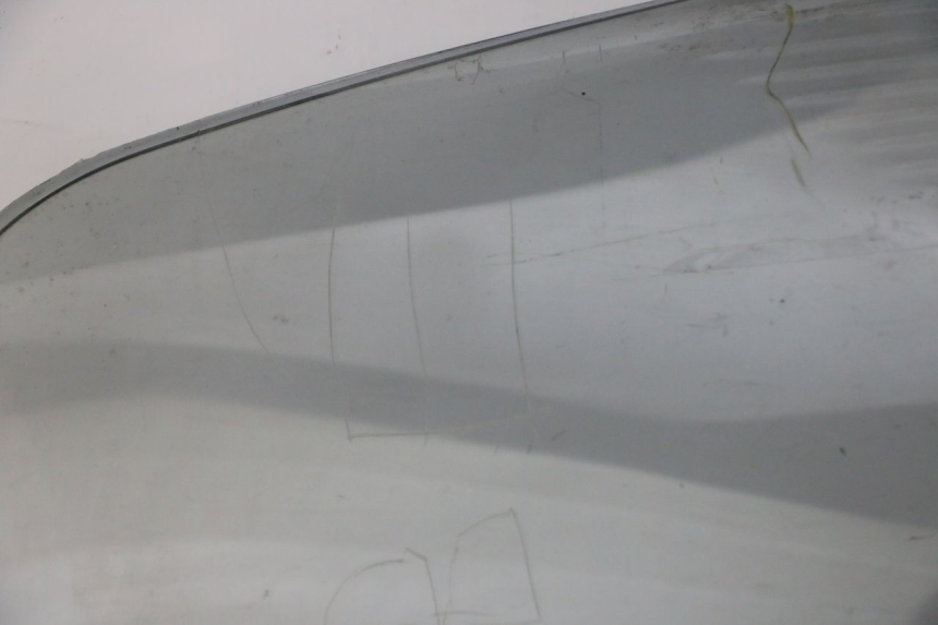 photo de PARE BRISE YAMAHA X-MAX XMAX ABS 250 (2010 - 2014) - Inspection visuelle