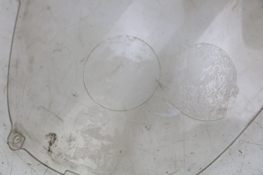 photo de PARE BRISE YAMAHA YZF R THUNDERCAT 600 (1996 - 2003) - Points de fixation