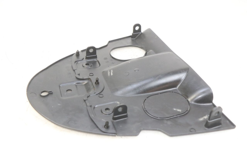 photo de PASSAGE ROUE ARRIERE KYMCO AGILITY 16+ 4T 50 (2018 - 2023) - Détail de la pièce