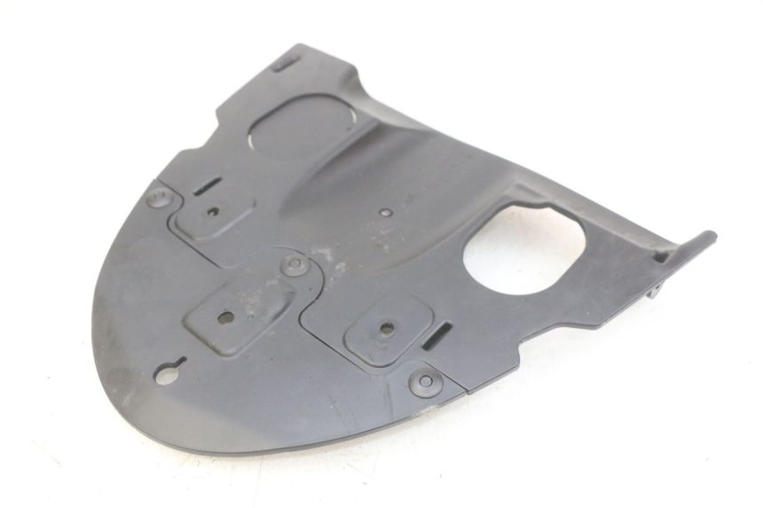 photo de PASSAGE ROUE ARRIERE KYMCO AGILITY 16+ 4T 50 (2018 - 2023) - Vue d’ensemble