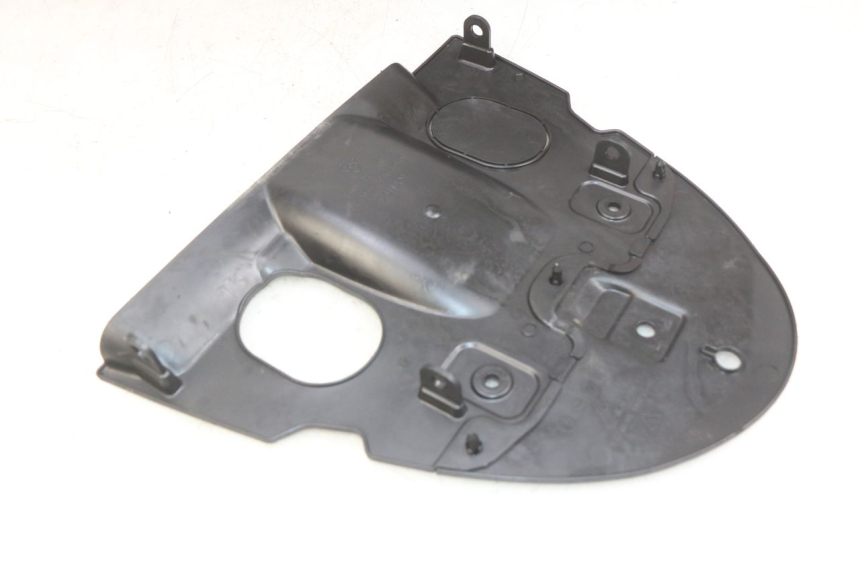 photo de PASSAGE ROUE ARRIERE KYMCO AGILITY 16+ 4T 50 (2018 - 2023) - Détail de la pièce