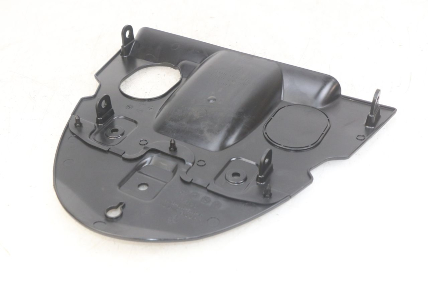 photo de PASSAGE ROUE ARRIERE KYMCO AGILITY 16+ 4T 50 (2018 - 2023) - Zoom état d’usage