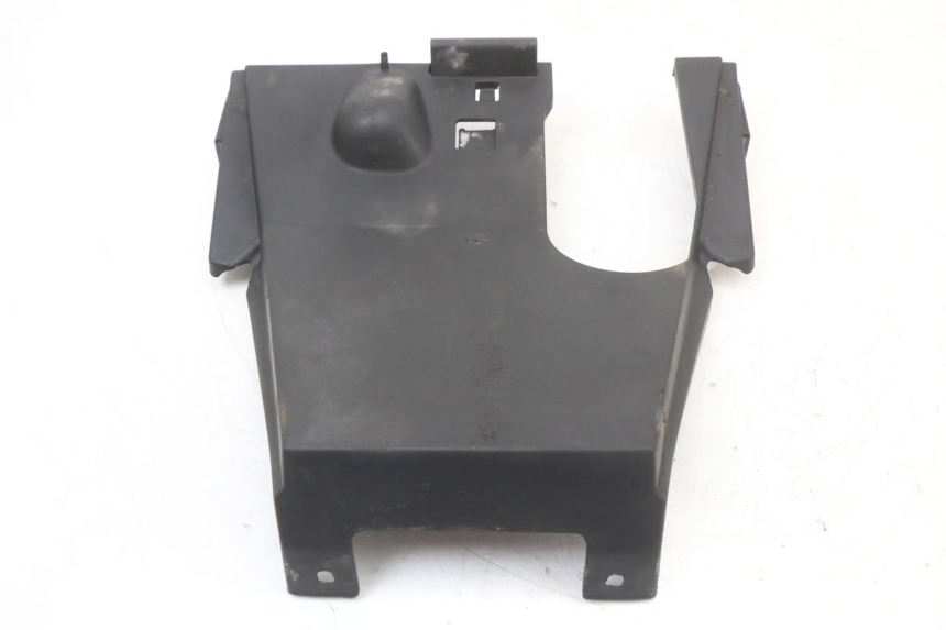 photo de PASSAGE ROUE ARRIERE KYMCO AGILITY CARRY 50 (2011 - 2020) - Gros plan technique