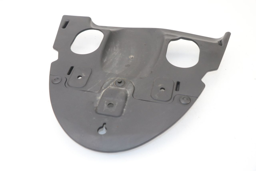 photo de PASSAGE ROUE ARRIERE KYMCO AGILITY CITY 16P 125 (2015 - 2021) - Zoom état d’usage