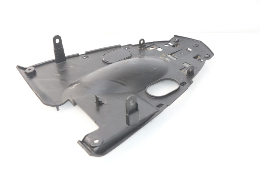 photo de PASSAGE ROUE ARRIERE KYMCO AGILITY CITY 4T 50 (2008 - 2016) - Zoom état d’usage