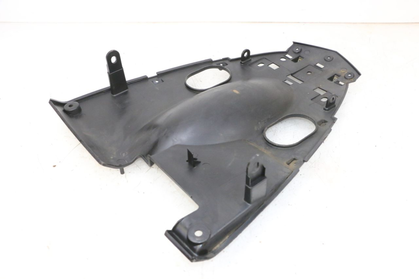 photo de PASSAGE ROUE ARRIERE KYMCO AGILITY CITY 4T 50 (2008 - 2016) - Détail de la pièce