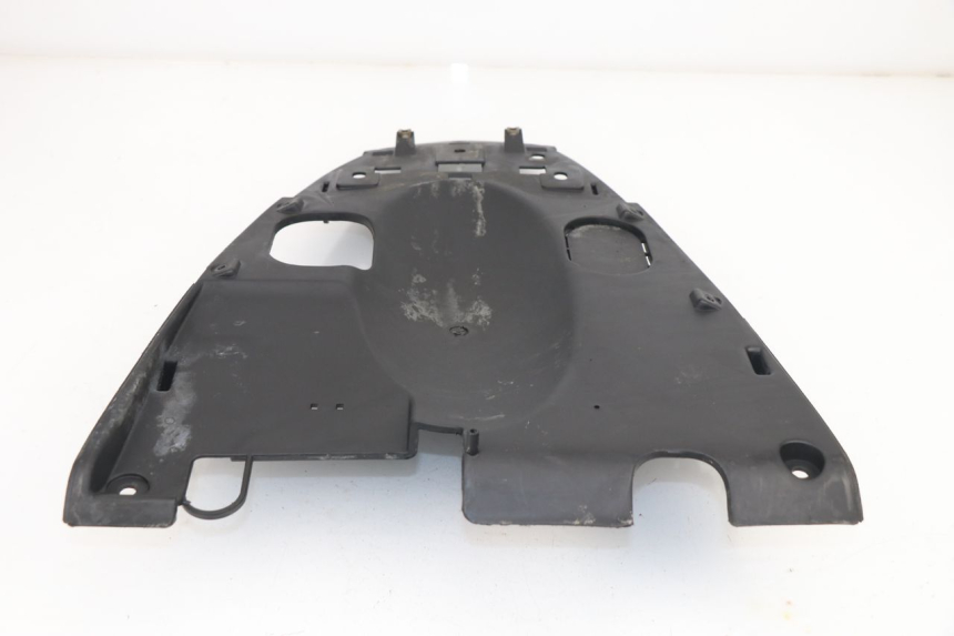 photo de PASSAGE ROUE ARRIERE KYMCO AGILITY CITY 50 (2008 - 2016) - Autre angle de vue