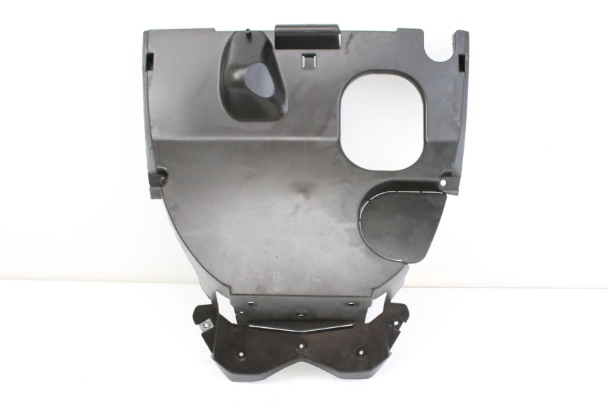 photo de PASSAGE ROUE ARRIERE KYMCO AGILITY NAKED RENOUVO 4T 50 (2018 - 2020) - Autre angle de vue