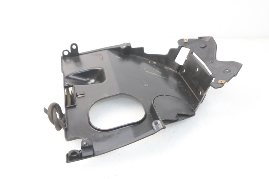 photo de PASSAGE ROUE ARRIERE KYMCO AGILITY RS 2T 50 (2009 - 2013) - Détail de la pièce