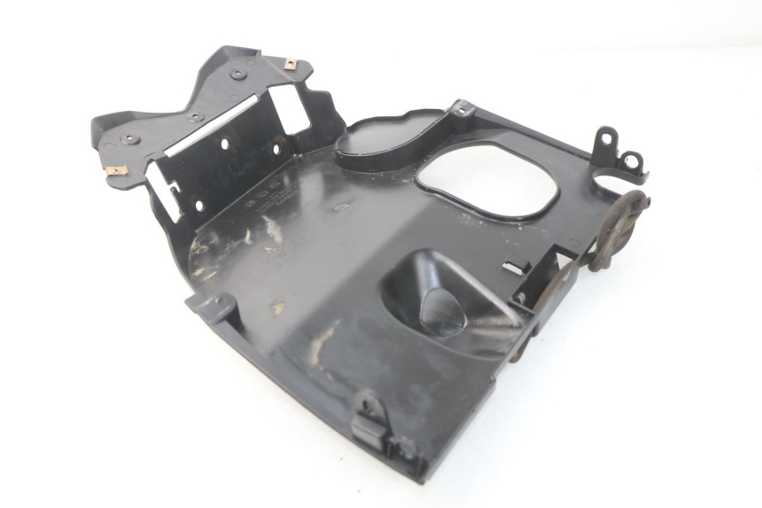 photo de PASSAGE ROUE ARRIERE KYMCO AGILITY RS 2T 50 (2009 - 2013) - Zoom état d’usage