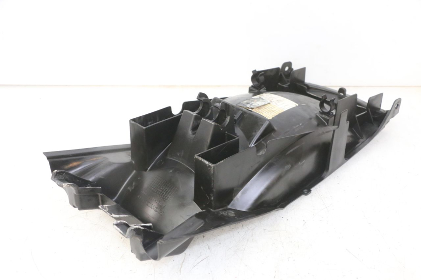 photo de PASSAGE ROUE ARRIERE HONDA CBF 500 (2004 - 2007) - Zoom état d’usage