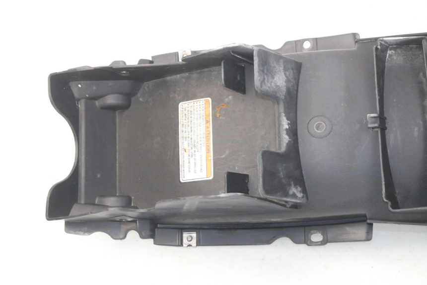 photo de PASSAGE ROUE ARRIERE HYOSUNG COMET GTR 125 (2007 - 2014) - Vue d’ensemble