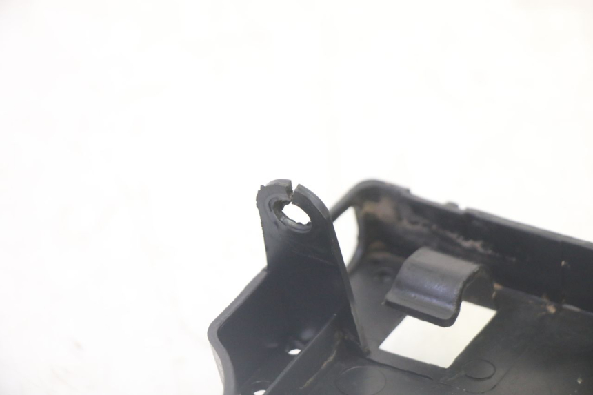 photo de PASSAGE ROUE ARRIERE SYM CROX 4T 50 (2016 - 2023) - Points de fixation