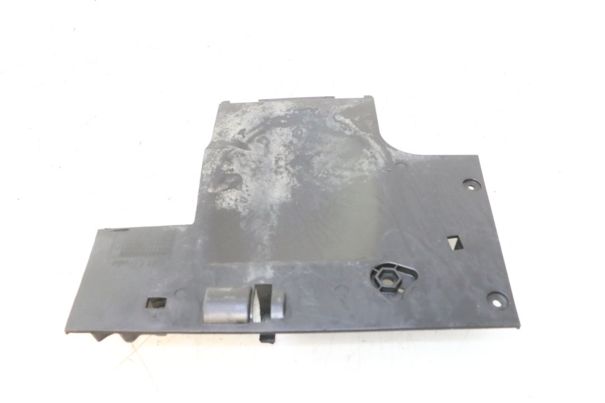 photo de PASSAGE ROUE ARRIERE JM MOTORS F45i 4T 50 (2020 - 2023) - Autre angle de vue