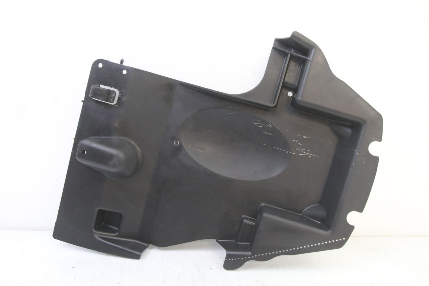 photo de PASSAGE ROUE ARRIERE SYM FIDDLE 3 III 125 (2014 - 2020) - Zoom état d’usage