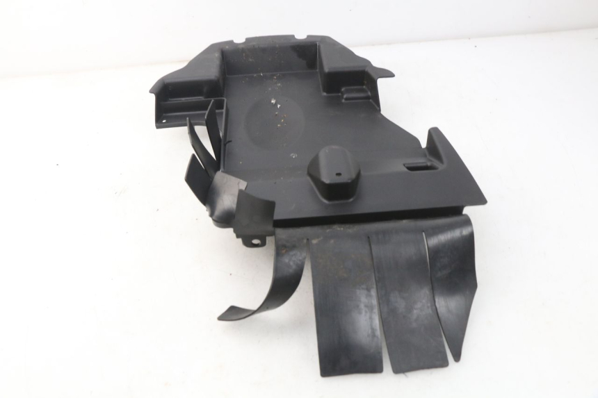 photo de PASSAGE ROUE ARRIERE SYM FIDDLE 3 III 50 (2014 - 2020) - Détail de la pièce