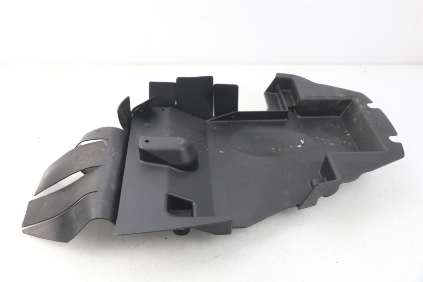 photo de PASSAGE ROUE ARRIERE SYM FIDDLE 3 III 50 (2014 - 2020) - Zoom état d’usage