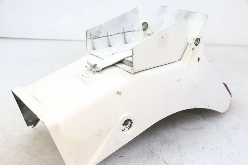 photo de PASSAGE ROUE ARRIERE YAMAHA FJ 36Y 1100 (1984 - 1985) - Gros plan technique