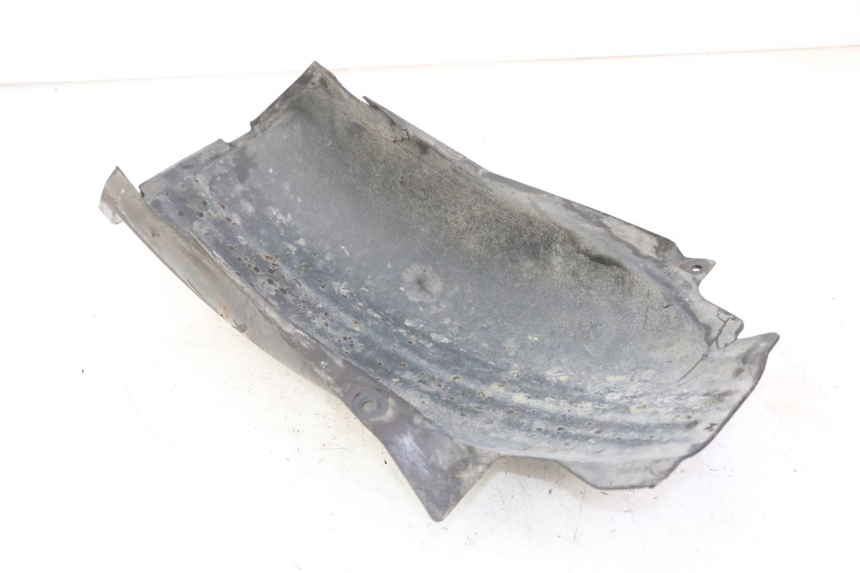 photo de PASSAGE ROUE ARRIERE YAMAHA FJ 36Y 1100 (1984 - 1985) - Gros plan technique