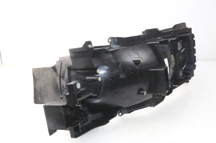 photo de PASSAGE ROUE ARRIERE YAMAHA FJR ABS 1300 (2006 - 2012) - Zoom état d’usage