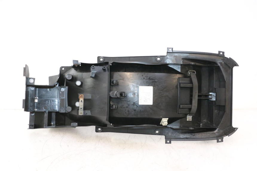 photo de PASSAGE ROUE ARRIERE YAMAHA FJR 1300 (2001 - 2005) - Détails caractéristiques