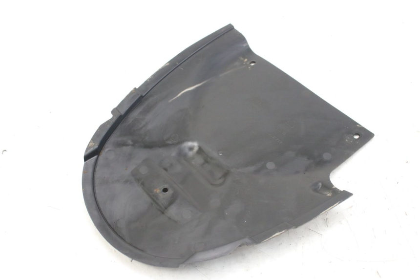 photo de PASSAGE ROUE ARRIERE PIAGGIO FLY 4T 50 (2013 - 2017) - Détail de la pièce