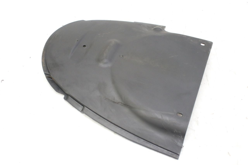 photo de PASSAGE ROUE ARRIERE PIAGGIO FLY 4T 50 (2013 - 2017) - Autre angle de vue