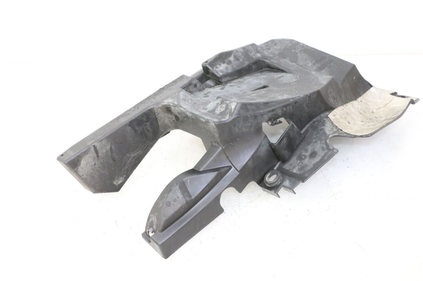 photo de PASSAGE ROUE ARRIERE YAMAHA FZ6 FAZER S2 600 (2007 - 2011) - Zoom état d’usage