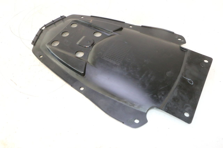 photo de PASSAGE ROUE ARRIERE YAMAHA FZ8 800 (2010 - 2016) - Détail de la pièce