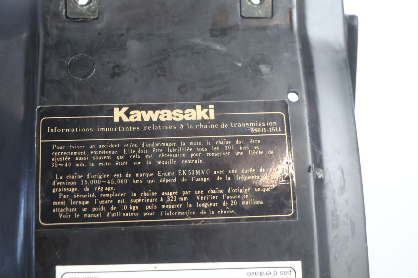 photo de PASSAGE ROUE ARRIERE KAWASAKI GPX F ZX750F 750 (1986 - 1990) - État de surface