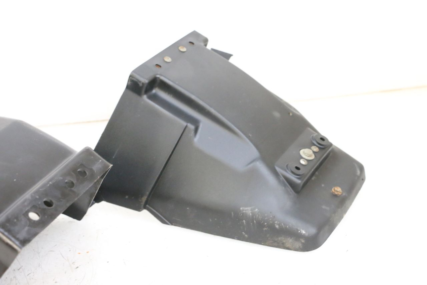 photo de PASSAGE ROUE ARRIERE KAWASAKI GPZ RX 1000 (1986 - 1988) - Points de fixation