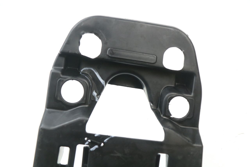 photo de PASSAGE ROUE ARRIERE SUZUKI GSX-R GSXR 600 (2008 - 2010) - Détail de la pièce