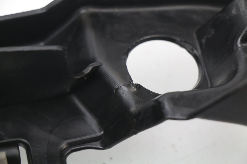 photo de PASSAGE ROUE ARRIERE SUZUKI GSX-R GSXR 600 (2008 - 2010) - Pièce contrôlée