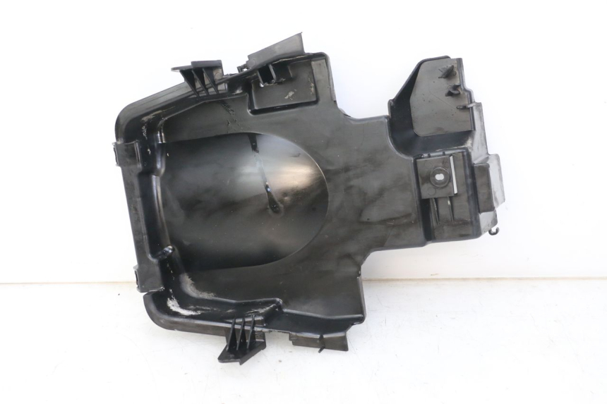 photo de PASSAGE ROUE ARRIERE HONDA NES AROBASE 125 (2000 - 2003) - Détail de la pièce