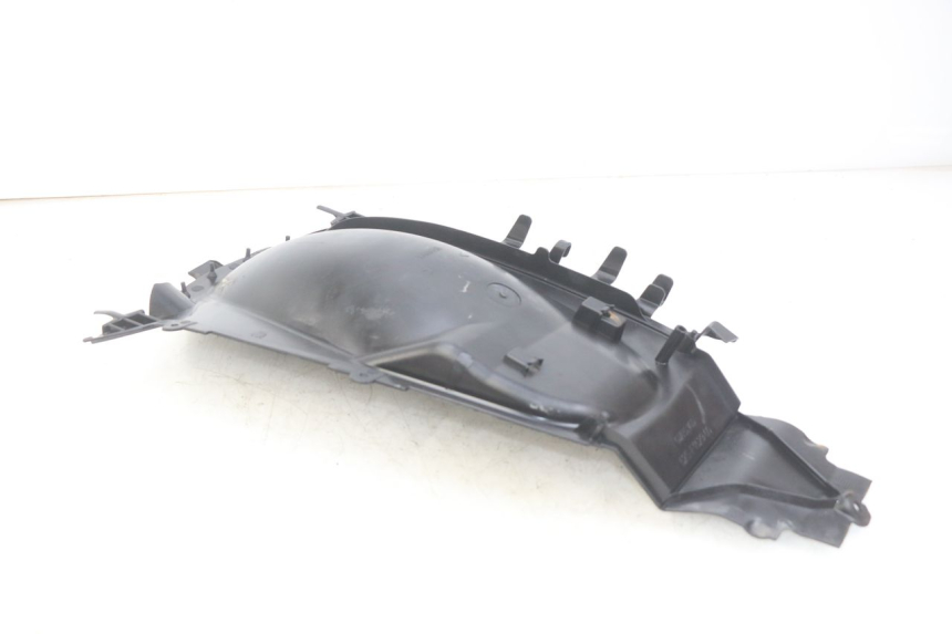 photo de PASSAGE ROUE ARRIERE YAMAHA HW XENTER 125 (2011 - 2017) - Zoom état d’usage