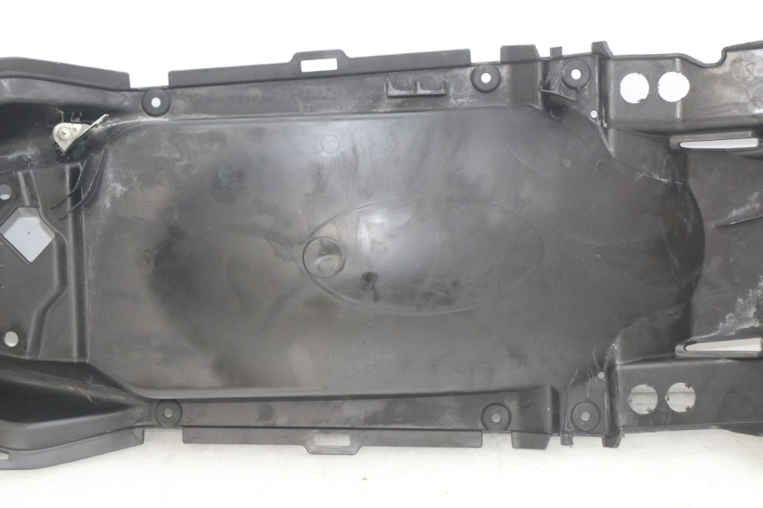 photo de PASSAGE ROUE ARRIERE HONDA INTEGRA NC D 750 (2016 - 2018) - État de surface