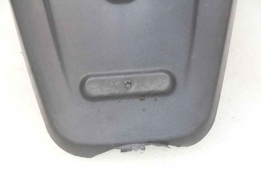 photo de PASSAGE ROUE ARRIERE PEUGEOT KISBEE 2T 50 (2010 - 2017) - Gros plan technique