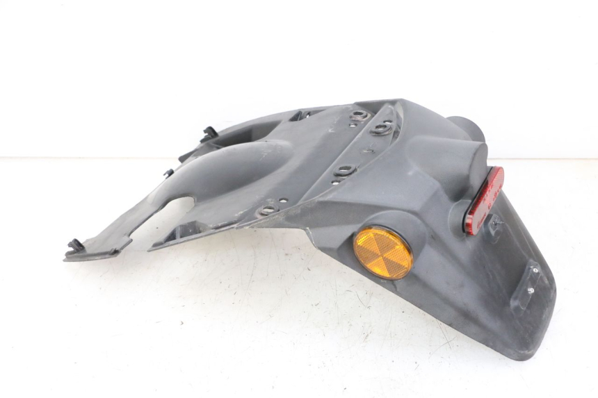 photo de PASSAGE ROUE ARRIERE PEUGEOT KISBEE 2T 50 (2010 - 2017) - Gros plan technique