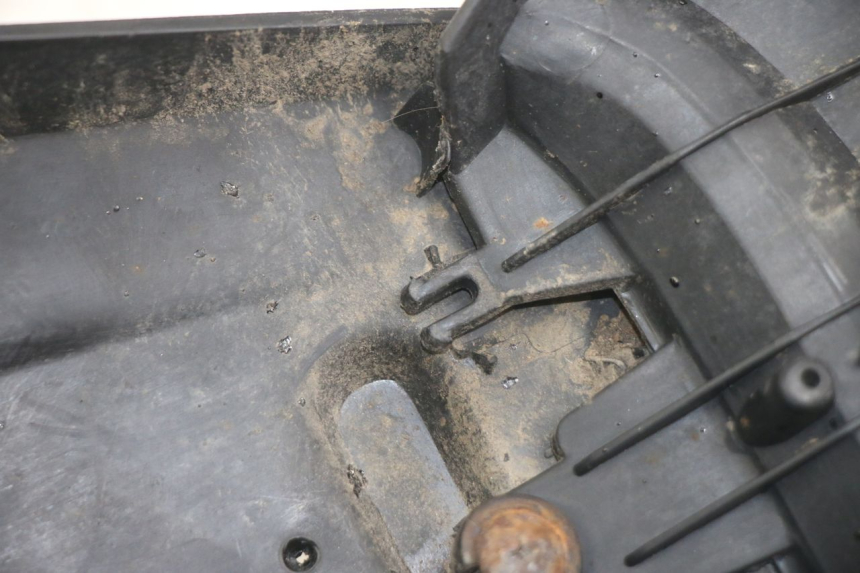 photo de PASSAGE ROUE ARRIERE PEUGEOT KISBEE 4T 50 (2010 - 2017) - Autre angle de vue