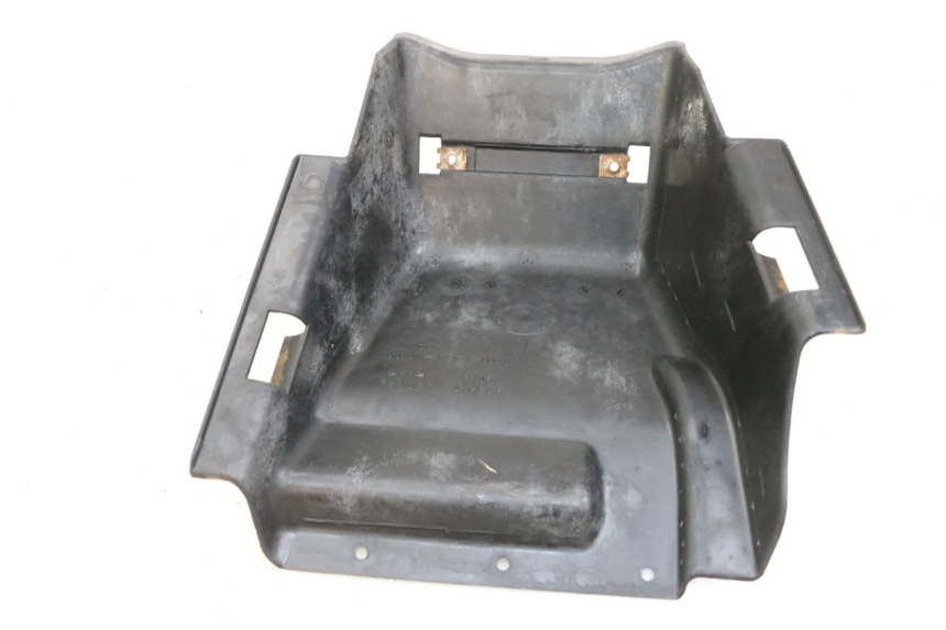 photo de PASSAGE ROUE ARRIERE KYMCO STRYKER OFF ROAD 125 (1999 - 2005) - Détail de la pièce