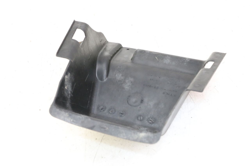 photo de PASSAGE ROUE ARRIERE KYMCO STRYKER OFF ROAD 125 (1999 - 2005) - Zoom état d’usage