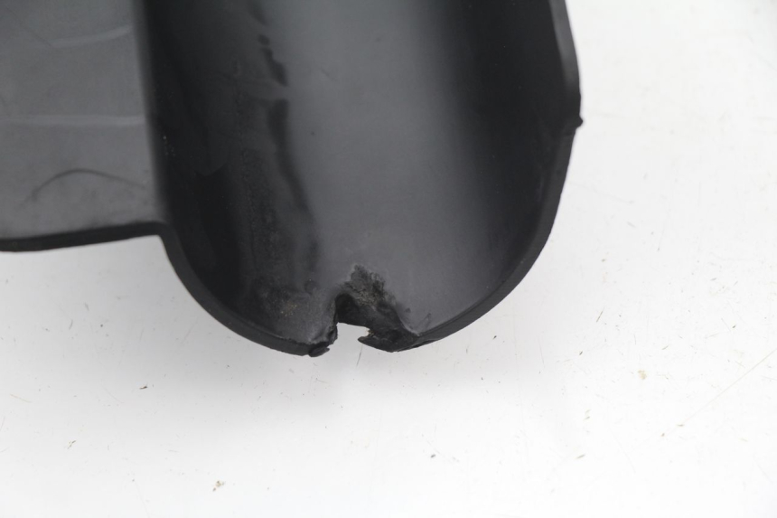 photo de PASSAGE ROUE ARRIERE PEUGEOT LOOXOR 50 (2001 - 2004) - Points de fixation