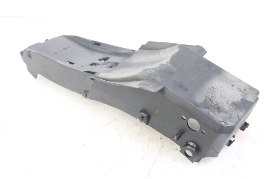 photo de PASSAGE ROUE ARRIERE YAMAHA MT-07 MT07 ABS 700 (2014 - 2017) - Points de fixation