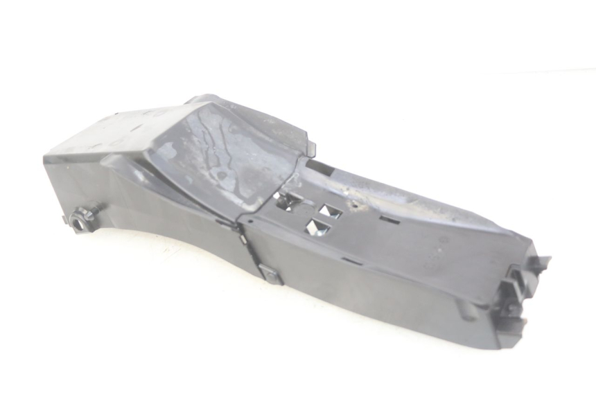 photo de PASSAGE ROUE ARRIERE YAMAHA MT-07 MT07 700 (2018 - 2020) - Zoom état d’usage