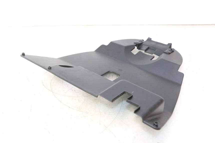 photo de PASSAGE ROUE ARRIERE KYMCO LIKE 4T 50 (2019 - 2025) - Autre angle de vue