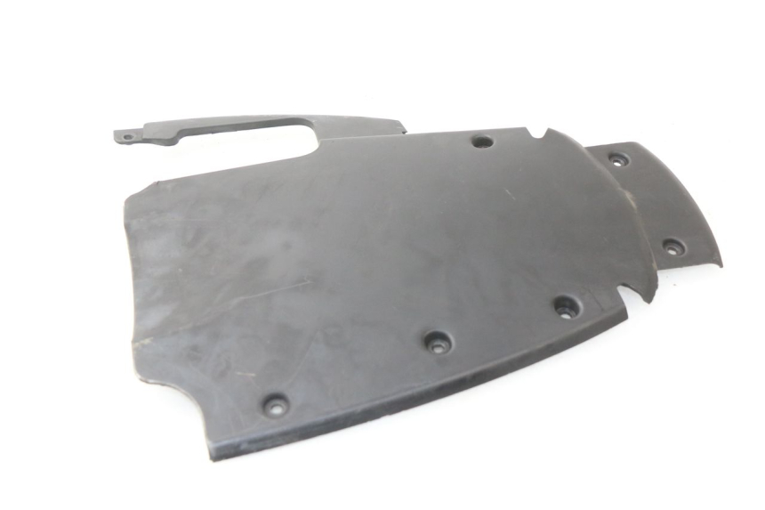 photo de PASSAGE ROUE ARRIERE GILERA NEXUS 125 (2009 - 2013) - Vue principale