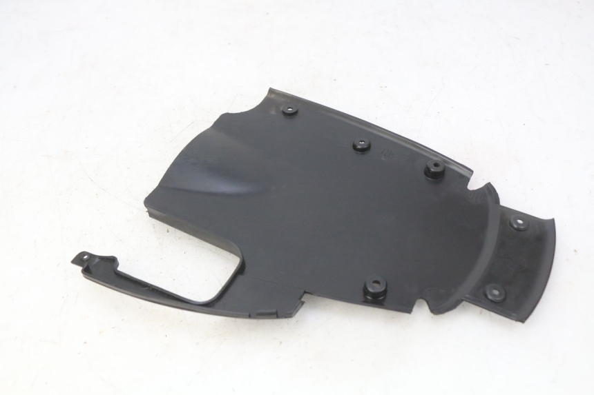 photo de PASSAGE ROUE ARRIERE GILERA NEXUS 125 (2009 - 2013) - Détail de la pièce